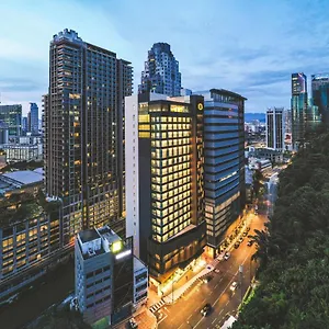 Santa Grand Signature 4* Kuala Lumpur